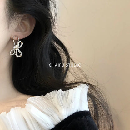 1 Pair IG Style Water Droplets Flower Bow Knot Inlay Alloy Rhinestones Opal Pearl Drop Earrings Earrings Ear Studs