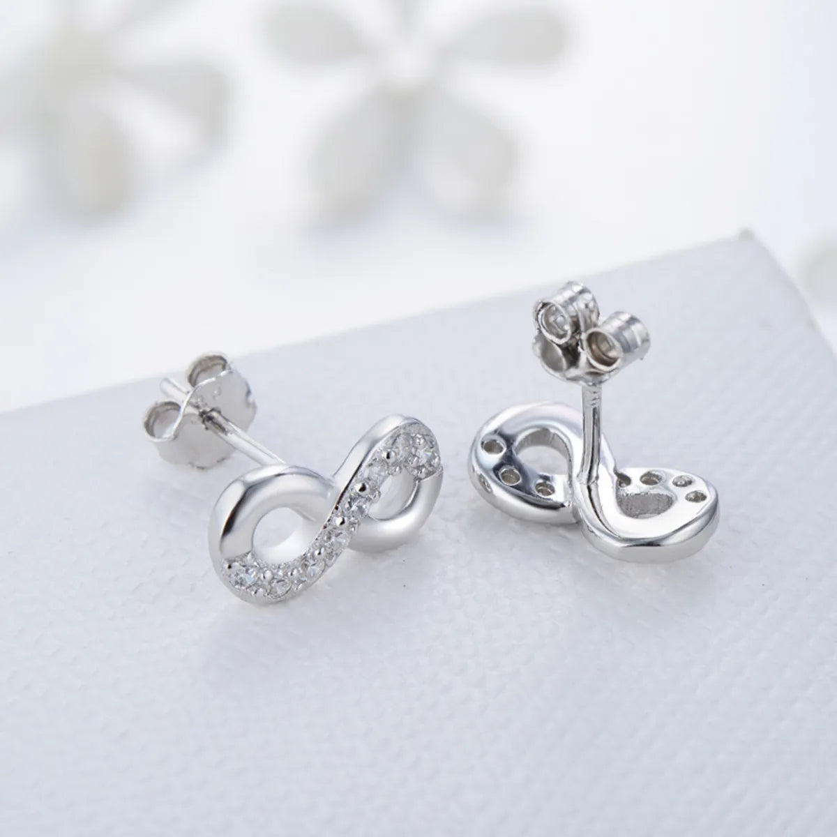 1 Pair Ins Style Fairy Style Korean Style Infinity Sterling Silver Plating Inlay Zircon Rhodium Plated Ear Studs