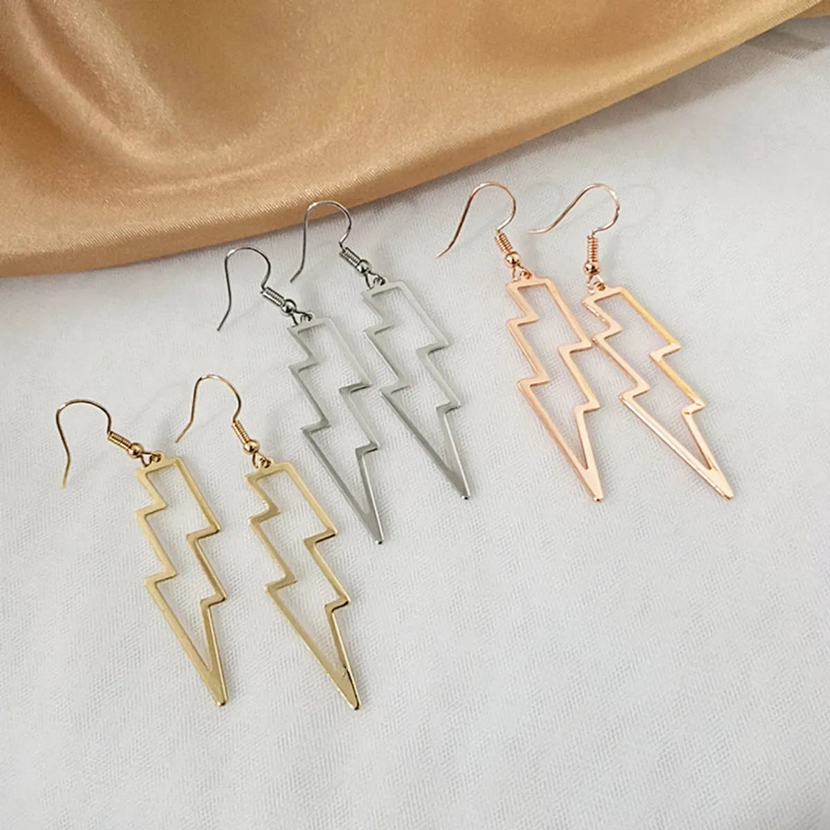 1 Pair Ins Style Geometric Metal Plating Women's Earrings