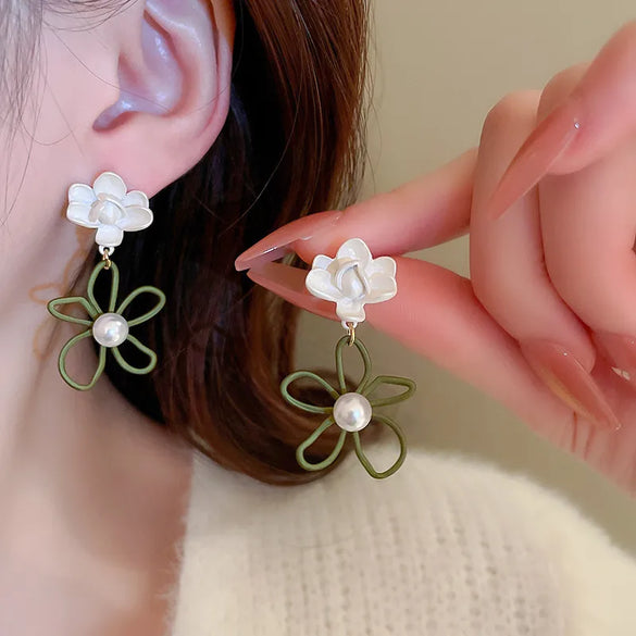 1 Pair Korean Style Flower Alloy Drop Earrings