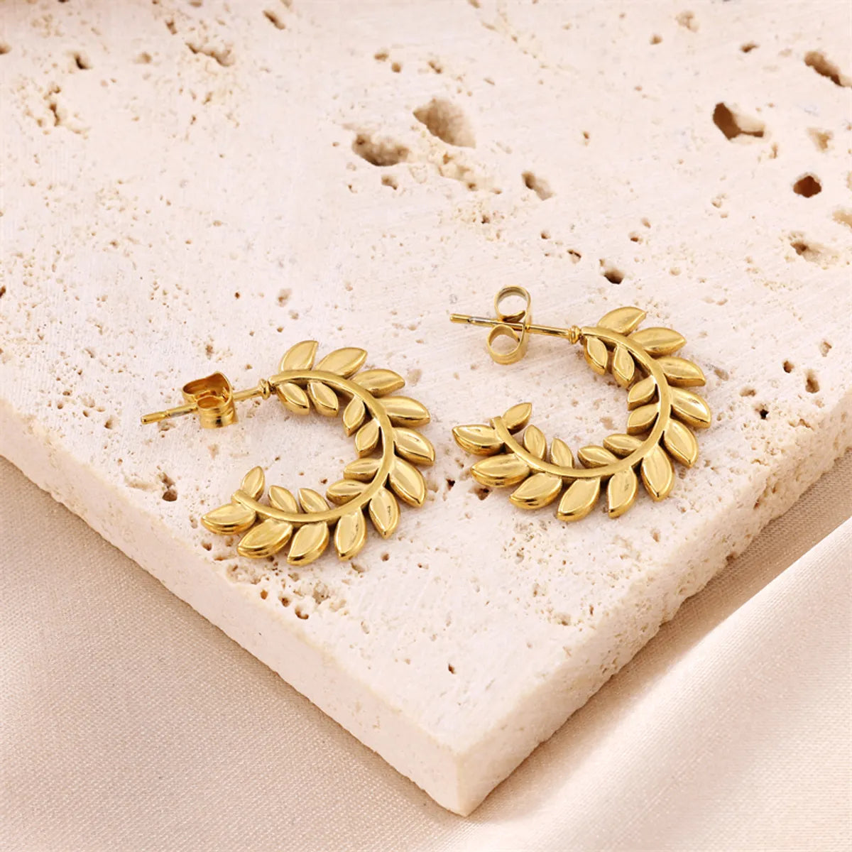 1 Pair Korean Style Leaves Plating Stainless Steel 18k Gold Plated Earrings