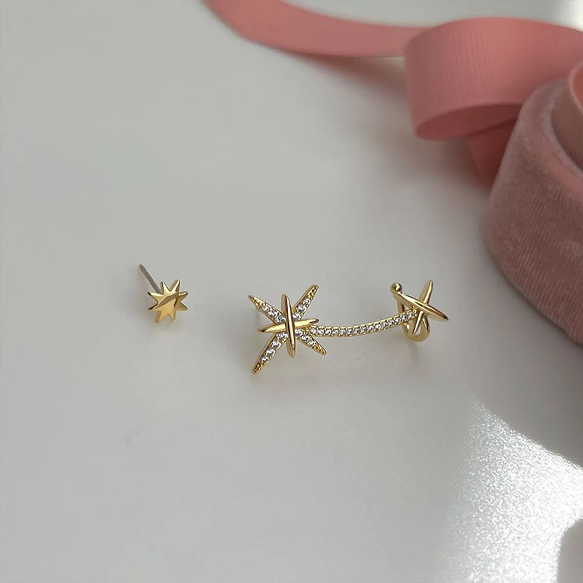 1 Pair Korean Style Star Inlay Alloy Zircon Ear Studs