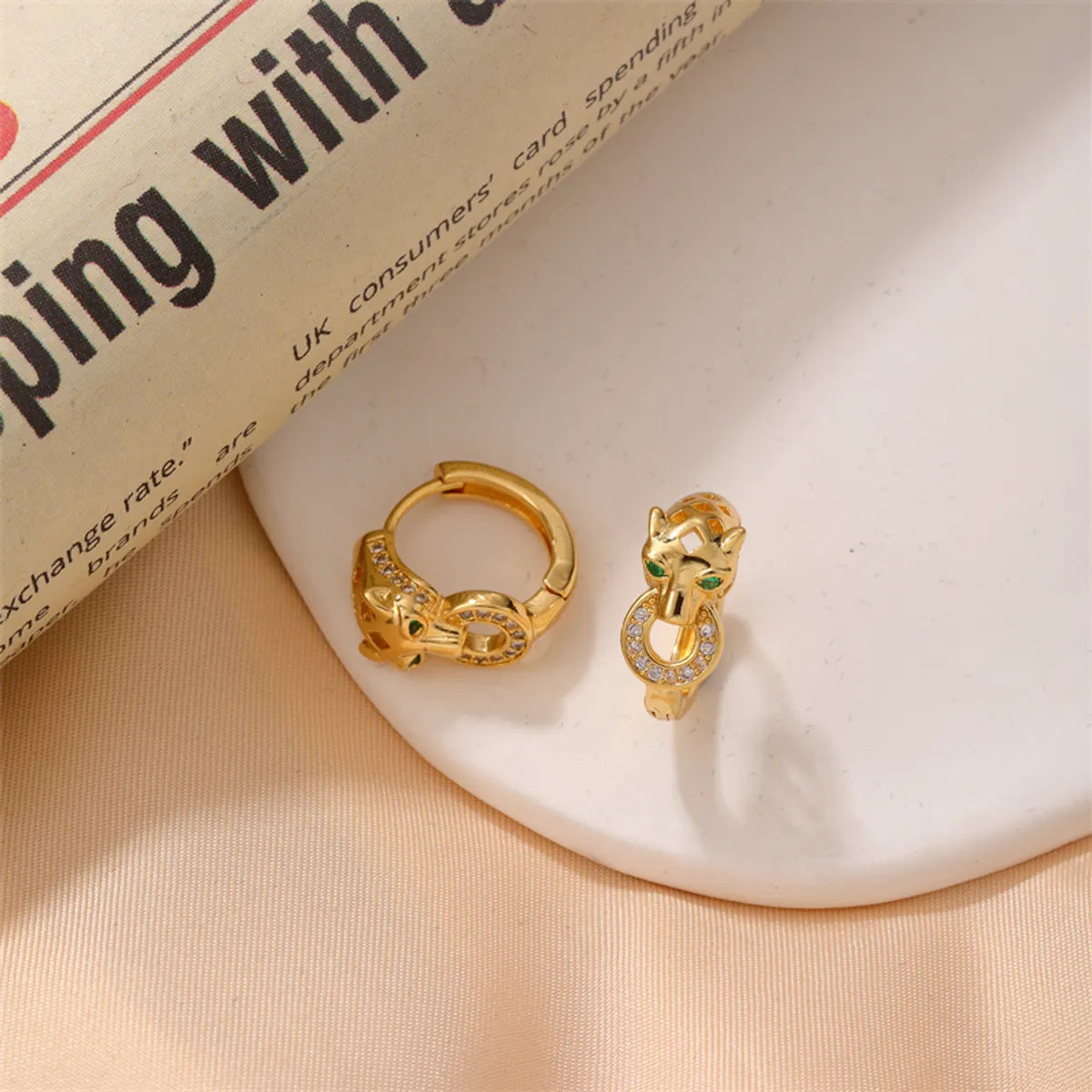 1 Pair Lady Animal Plating Inlay Copper Zircon Gold Plated Earrings