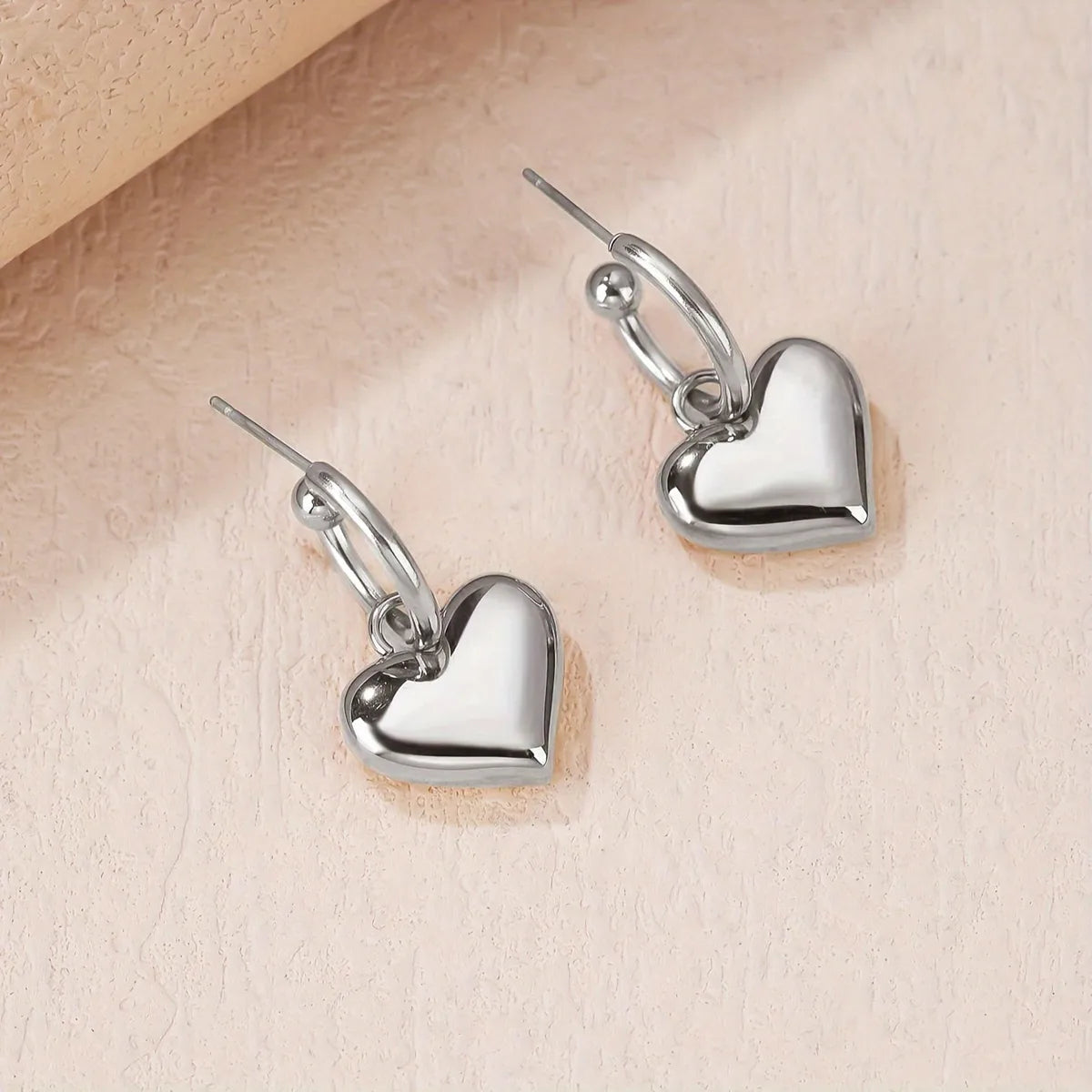 1 Pair Lady Classic Style Heart Shape Plating Stainless Steel White Gold Plated Gold Plated Drop Earrings