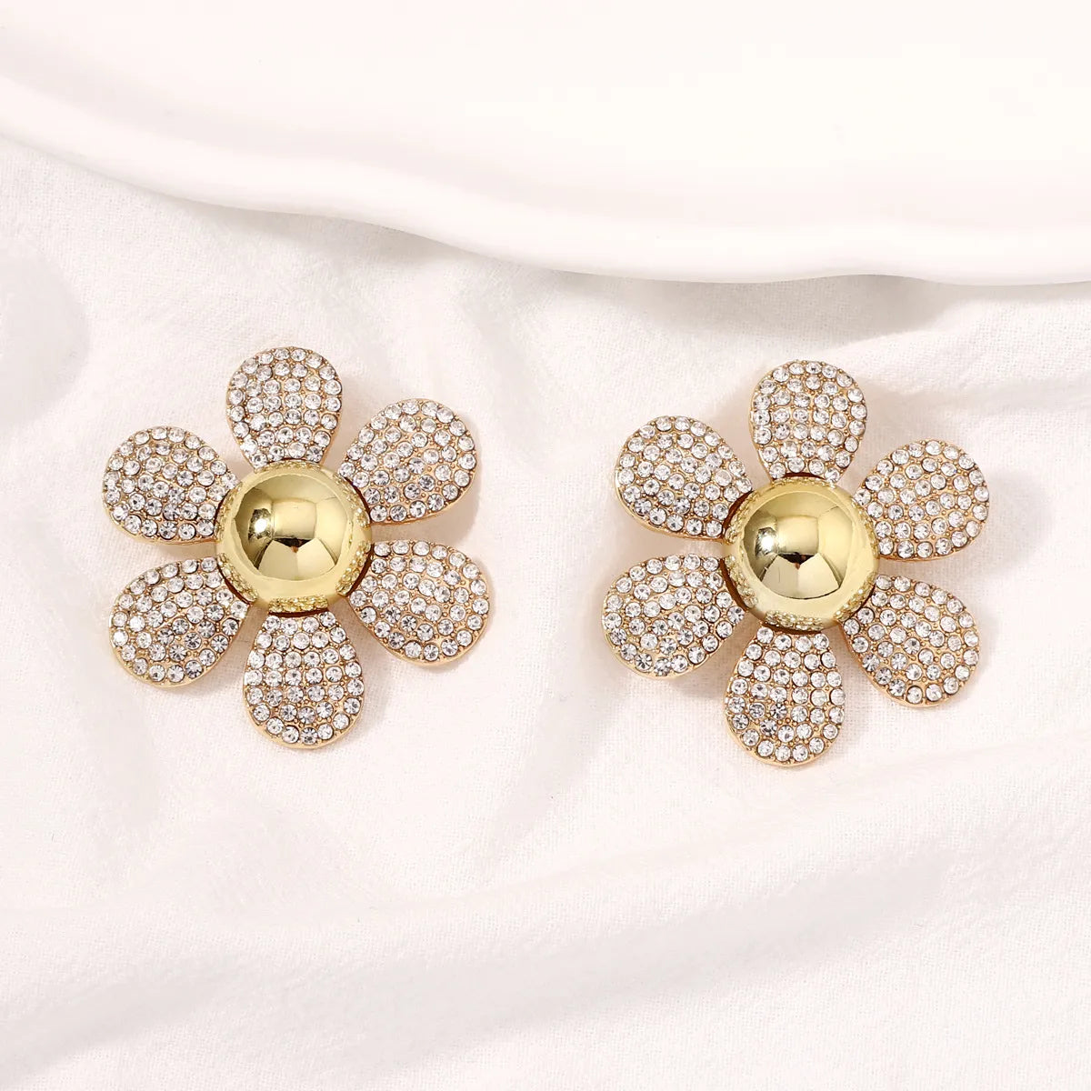 1 Pair Lady Flower Inlay Zinc Alloy Artificial Diamond Drop Earrings