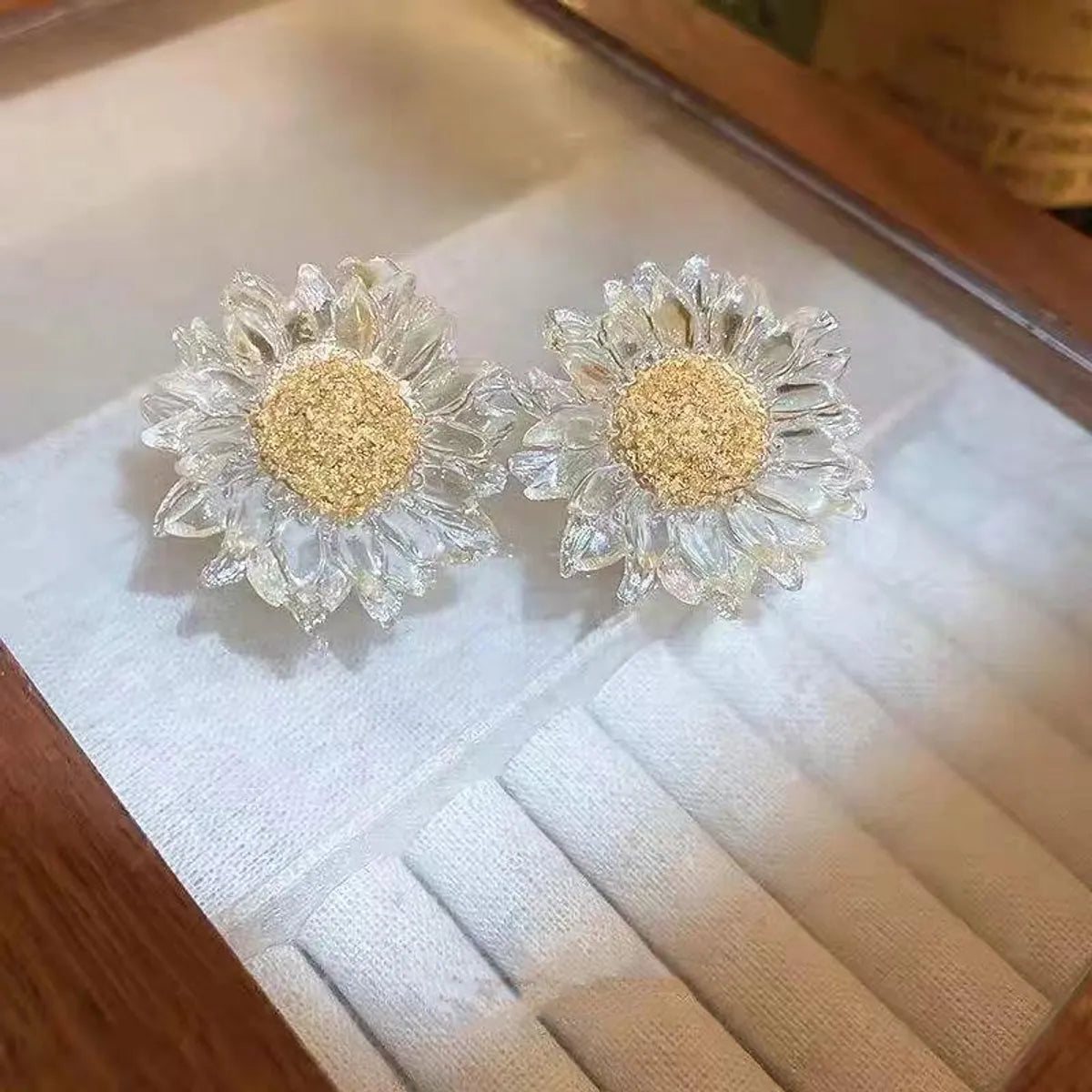 1 Pair Lady Flower Plating Alloy Resin Ear Studs