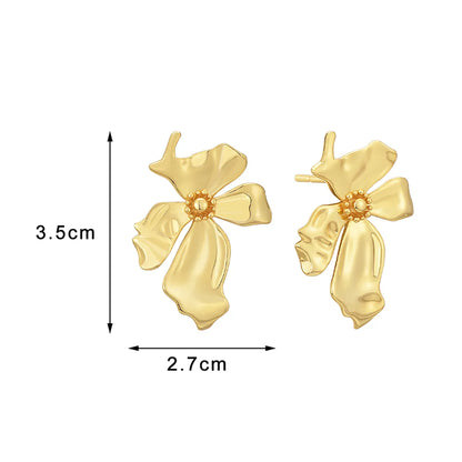 1 Pair Lady Flower Plating Copper 18k Gold Plated Ear Studs