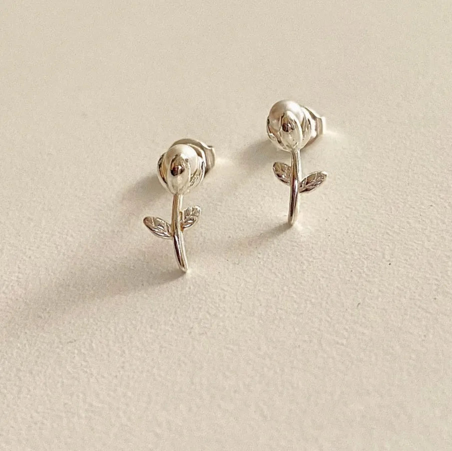 1 Pair Lady Flower Sterling Silver Inlay Freshwater Pearl Ear Studs