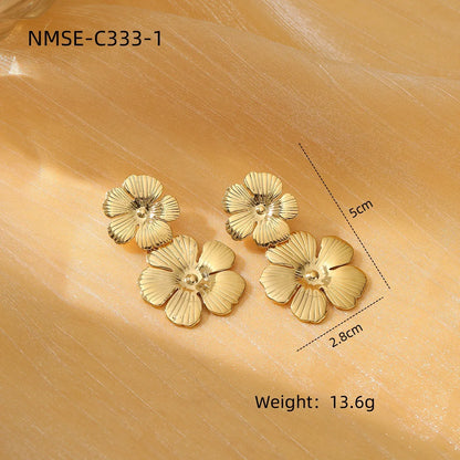 1 Pair Lady Heart Shape Flower Plating 304 Stainless Steel 18K Gold Plated Ear Studs