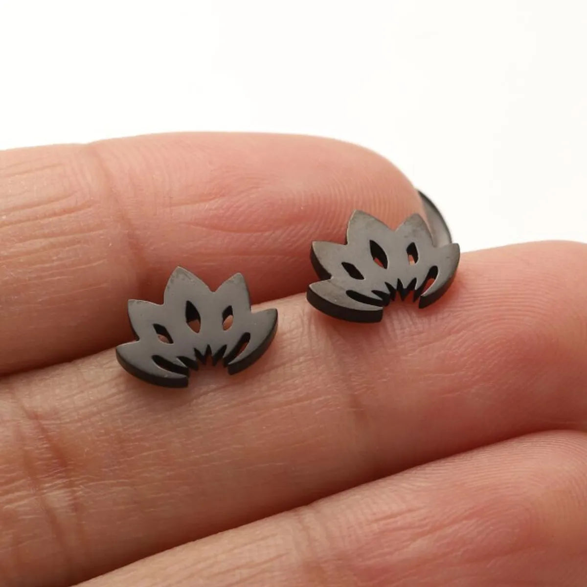 1 Pair Lady Leaf Heart Shape Stainless Steel Irregular Plating Ear Studs