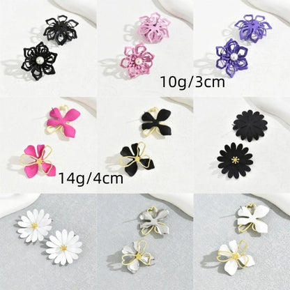 1 Pair Lady Modern Style Classic Style Flower Alloy Iron Ear Studs