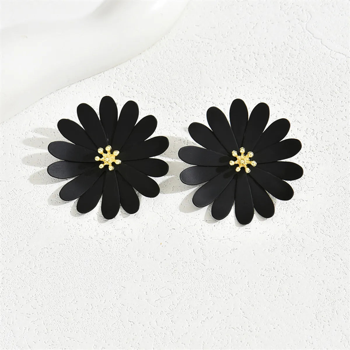 1 Pair Lady Modern Style Classic Style Flower Alloy Iron Ear Studs