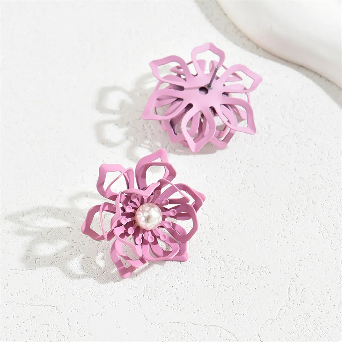 1 Pair Lady Modern Style Classic Style Flower Alloy Iron Ear Studs