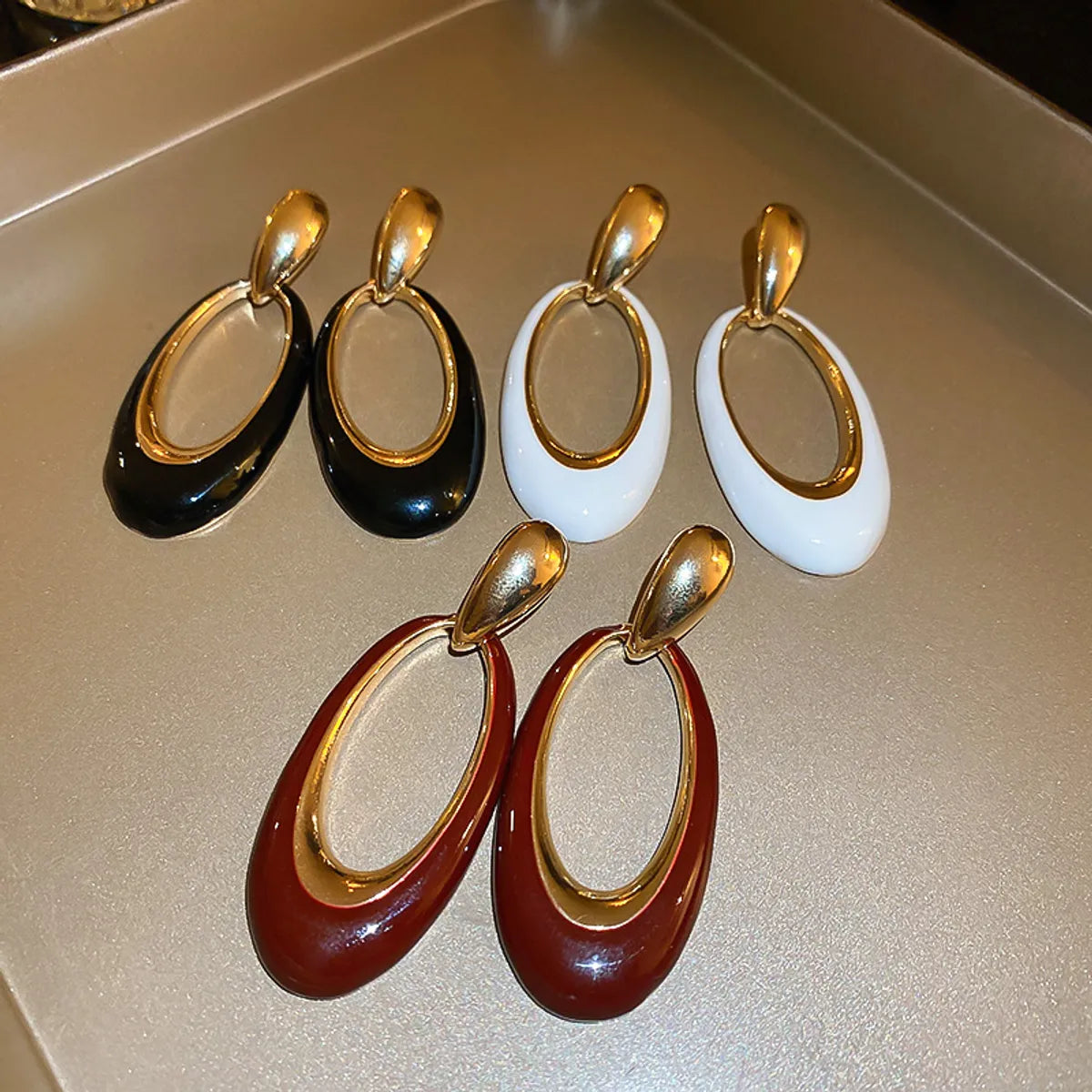 1 Pair Lady Oval Alloy Drop Earrings