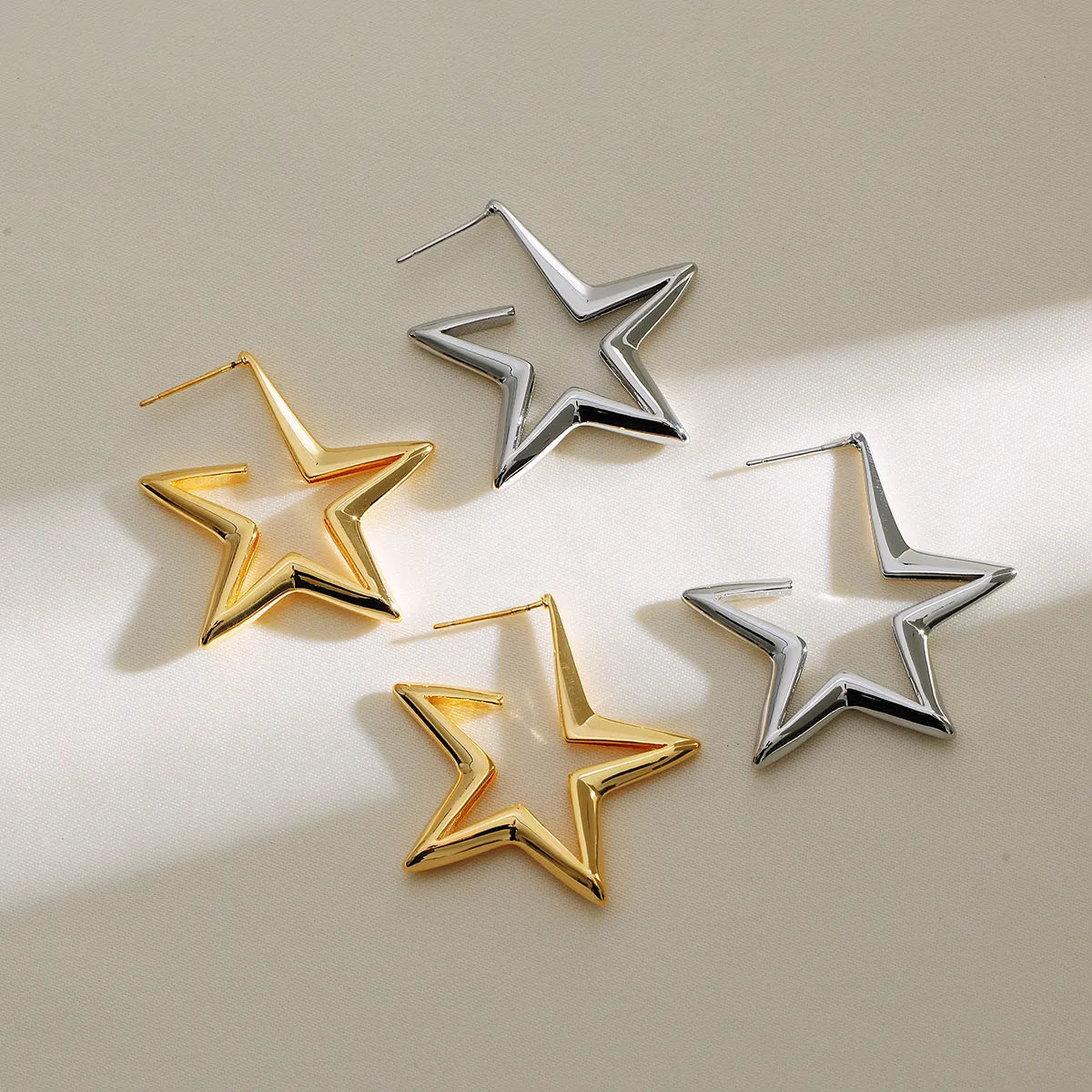 1 Pair Lady Pentagram Plating Copper 18k Gold Plated Ear Studs