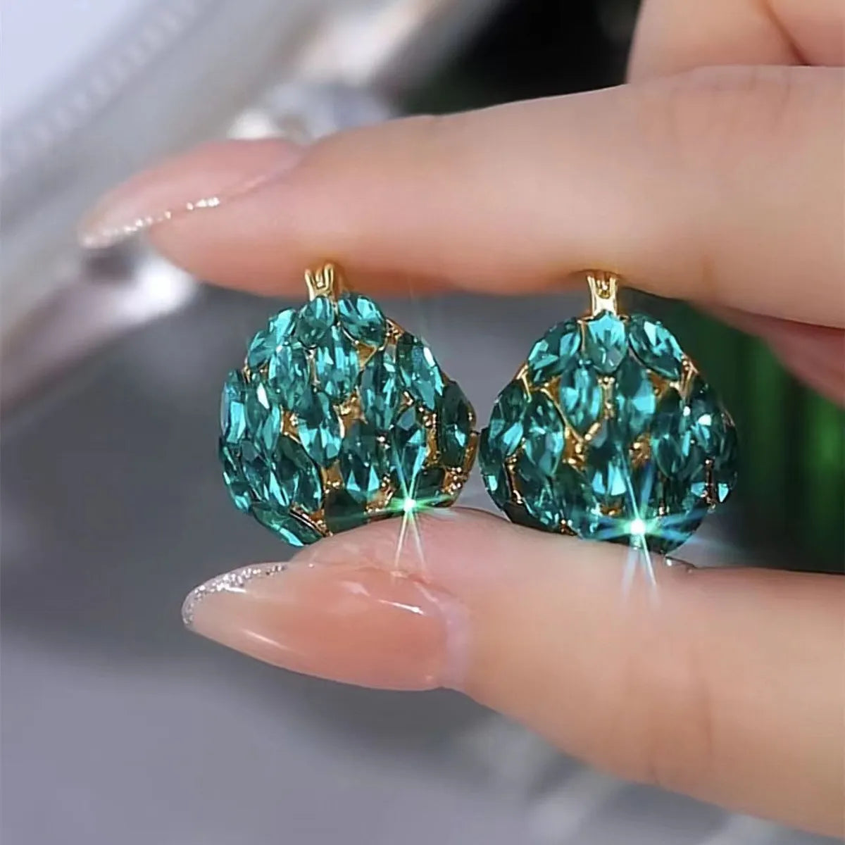 1 Pair Lady Round Inlay Artificial Crystal Artificial Gemstones Earrings