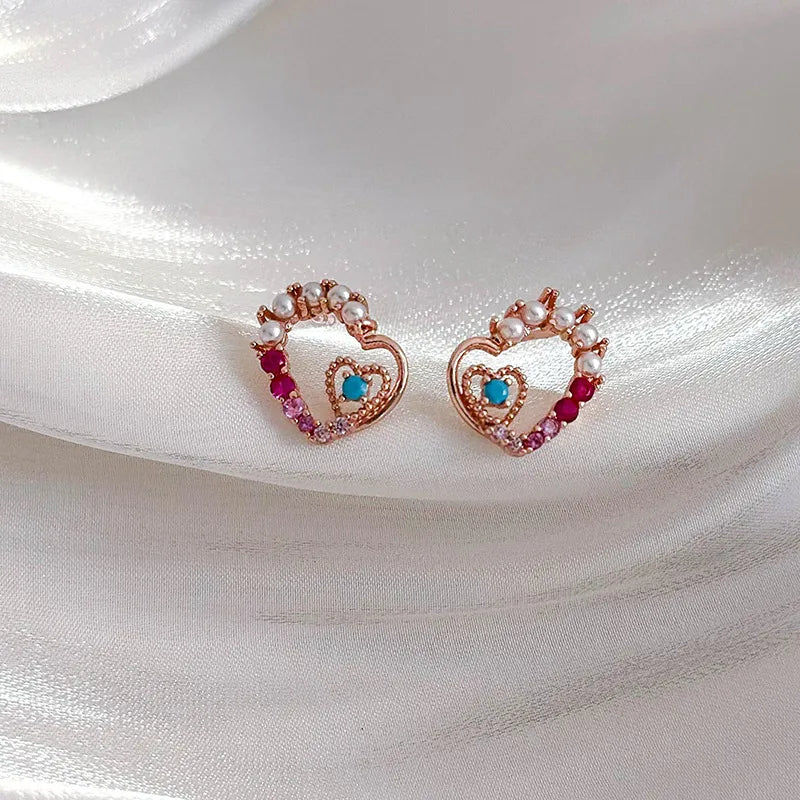 1 Pair Lady Simple Style Classic Style Heart Shape Inlay Copper Artificial Pearls Zircon Ear Studs