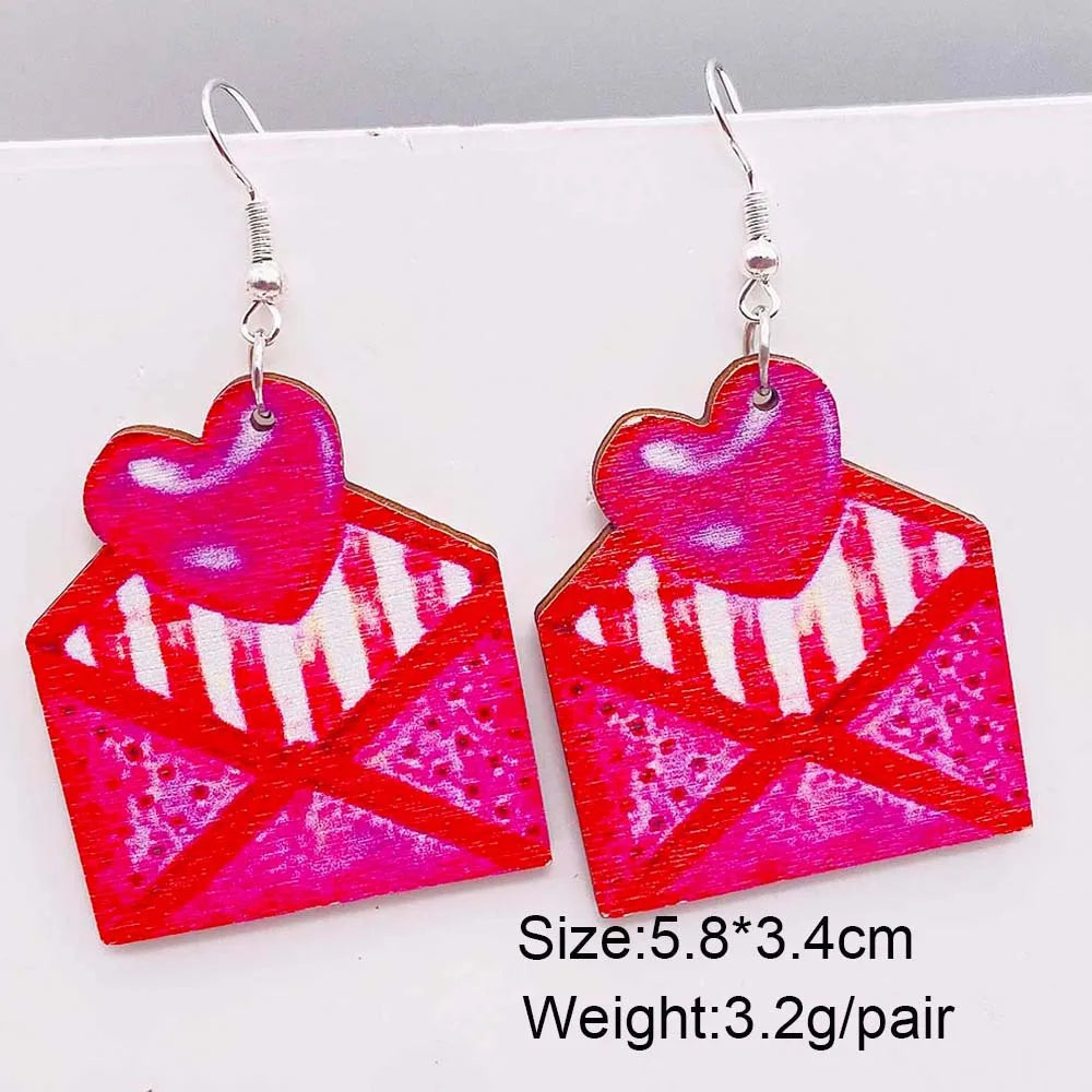 1 Pair Lady Streetwear Geometric Heart Shape Wood Earrings