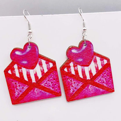 1 Pair Lady Streetwear Geometric Heart Shape Wood Earrings