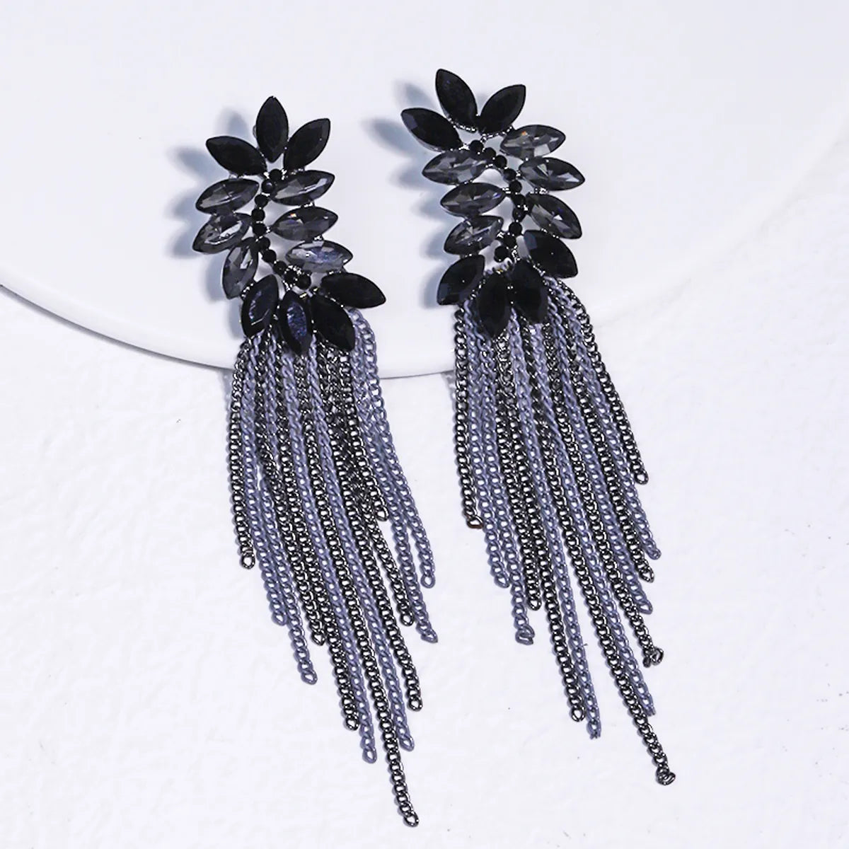 1 Pair Lady Tassel Inlay Alloy Rhinestones Drop Earrings