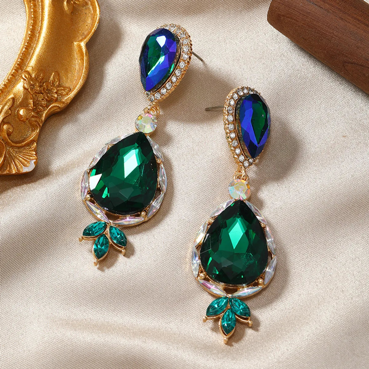 1 Pair Lady Water Droplets Plating Inlay Alloy Rhinestones Gold Plated Drop Earrings