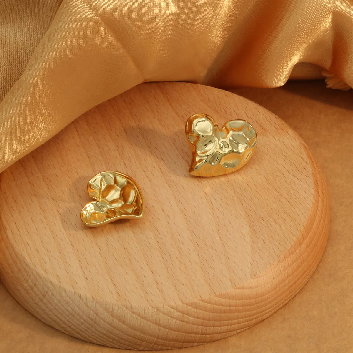 1 Pair Luxurious Romantic Commute Heart Shape Plating 304 Stainless Steel 18K Gold Plated Ear Studs