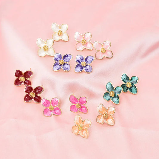 1 Pair Luxurious Sweet Artistic Petal Enamel Alloy Ear Studs