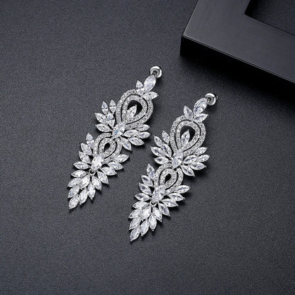 1 Pair Luxurious Wedding Bridal Geometric Inlay Brass Artificial Gemstones Zircon Drop Earrings