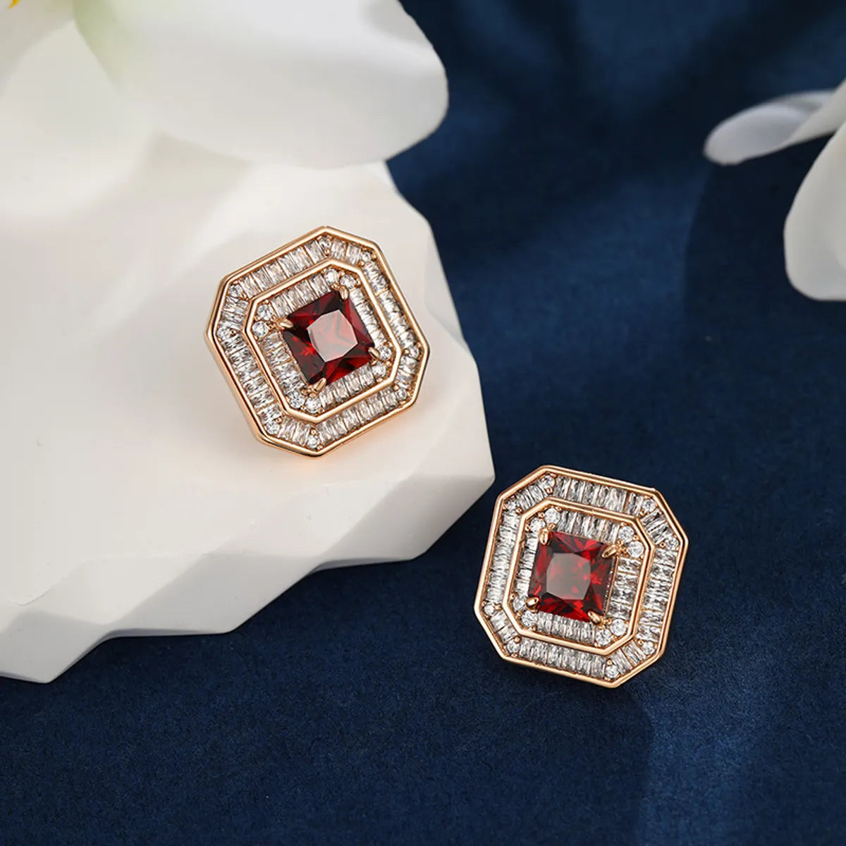 1 Pair Luxurious XUPING Simple Style Square Inlay Copper Alloy Artificial Gemstones 18K Gold Plated Ear Studs