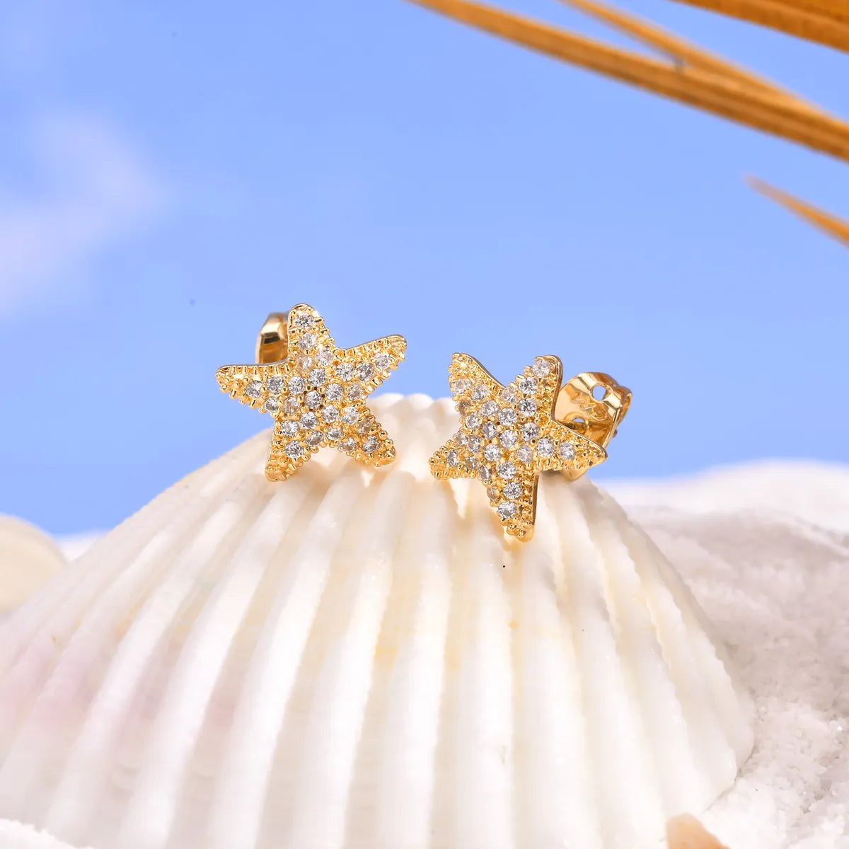 1 Pair Marine Style Shiny Starfish Plating Inlay Copper Zircon 18K Gold Plated Ear Studs