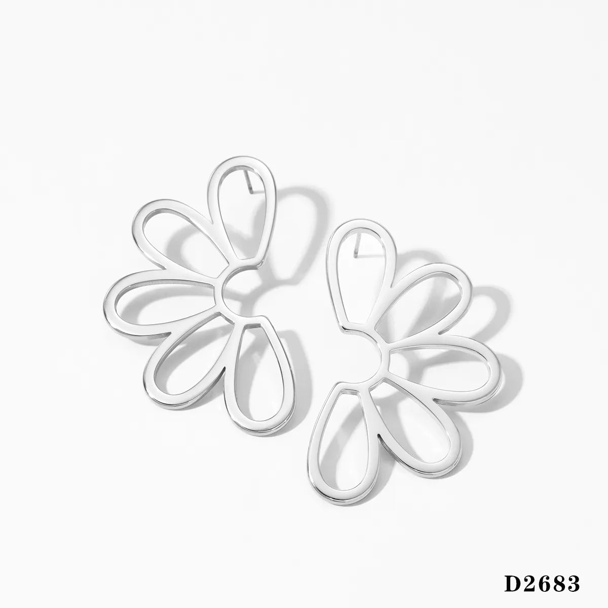 1 Pair Modern Style Artistic Flower Hollow Out 316 Stainless Steel  16K Gold Plated White Gold Plated Gold Plated Ear Studs