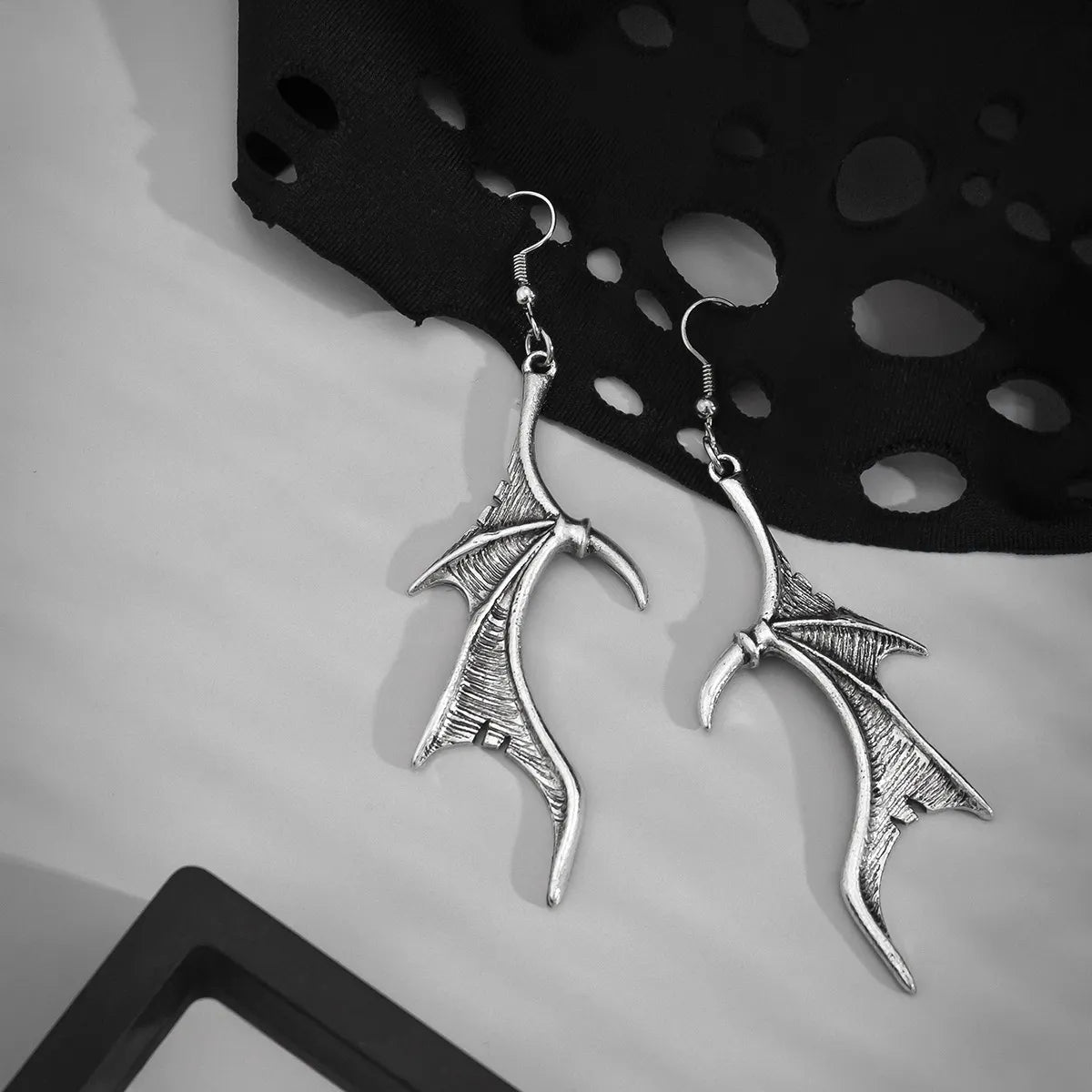 1 Pair Modern Style Bat Plating Alloy Drop Earrings