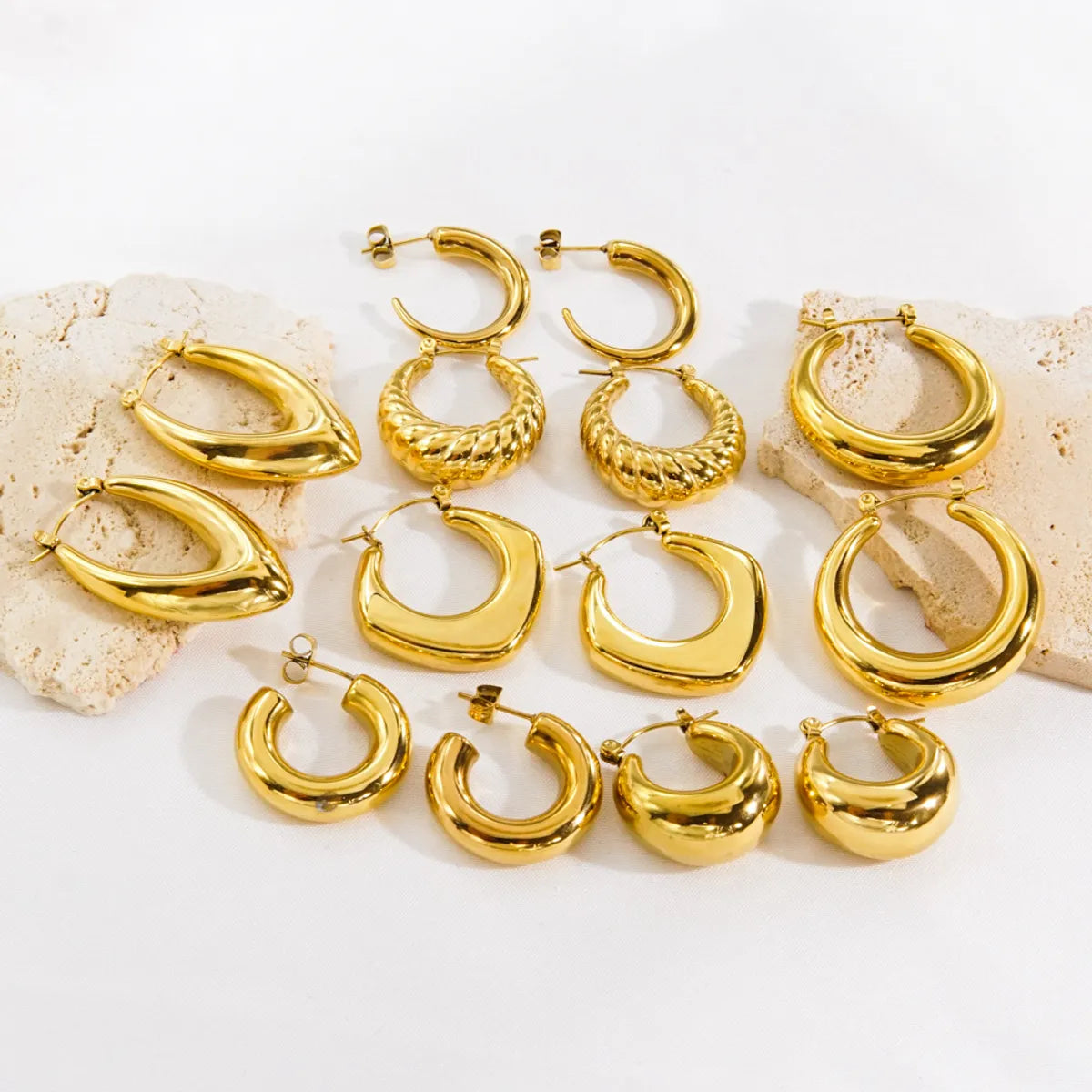 1 Pair Modern Style C Shape Plating Stainless Steel 18k Gold Plated Earrings