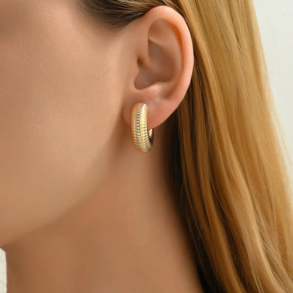 1 Pair Modern Style Classic Style C Shape Stripe Arylic Alloy Ear Studs