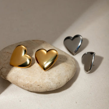 1 Pair Modern Style Classic Style Commute Heart Shape Solid Color Plating 304 Stainless Steel 18K Gold Plated Ear Studs