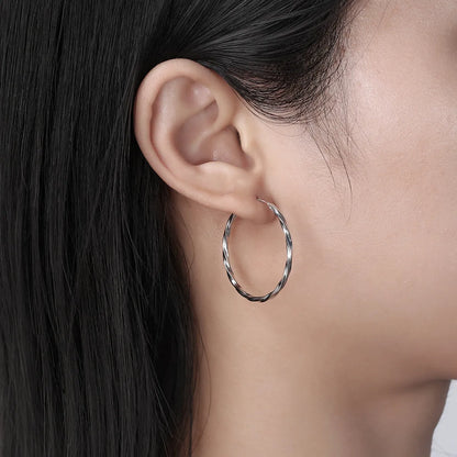 1 Pair Modern Style Classic Style Korean Style Circle Plating Sterling Silver White Gold Plated Rhodium Plated Silver Plated Hoop Earrings