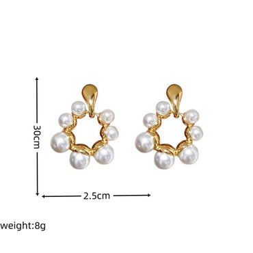 1 Pair Modern Style Classic Style Korean Style Round Inlay Copper Artificial Pearls 14K Gold Plated Drop Earrings