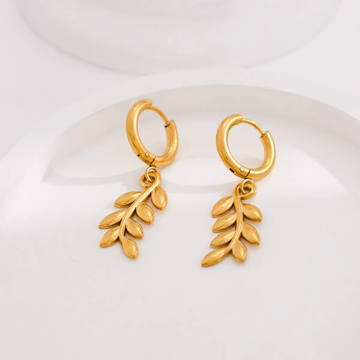 1 Pair Modern Style Simple Style Classic Style Grain Plating 304 Stainless Steel 18K Gold Plated Drop Earrings