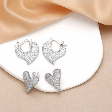 1 Pair Modern Style Simple Style Heart Shape Inlay Copper Zircon 18K Gold Plated Earrings Ear Studs