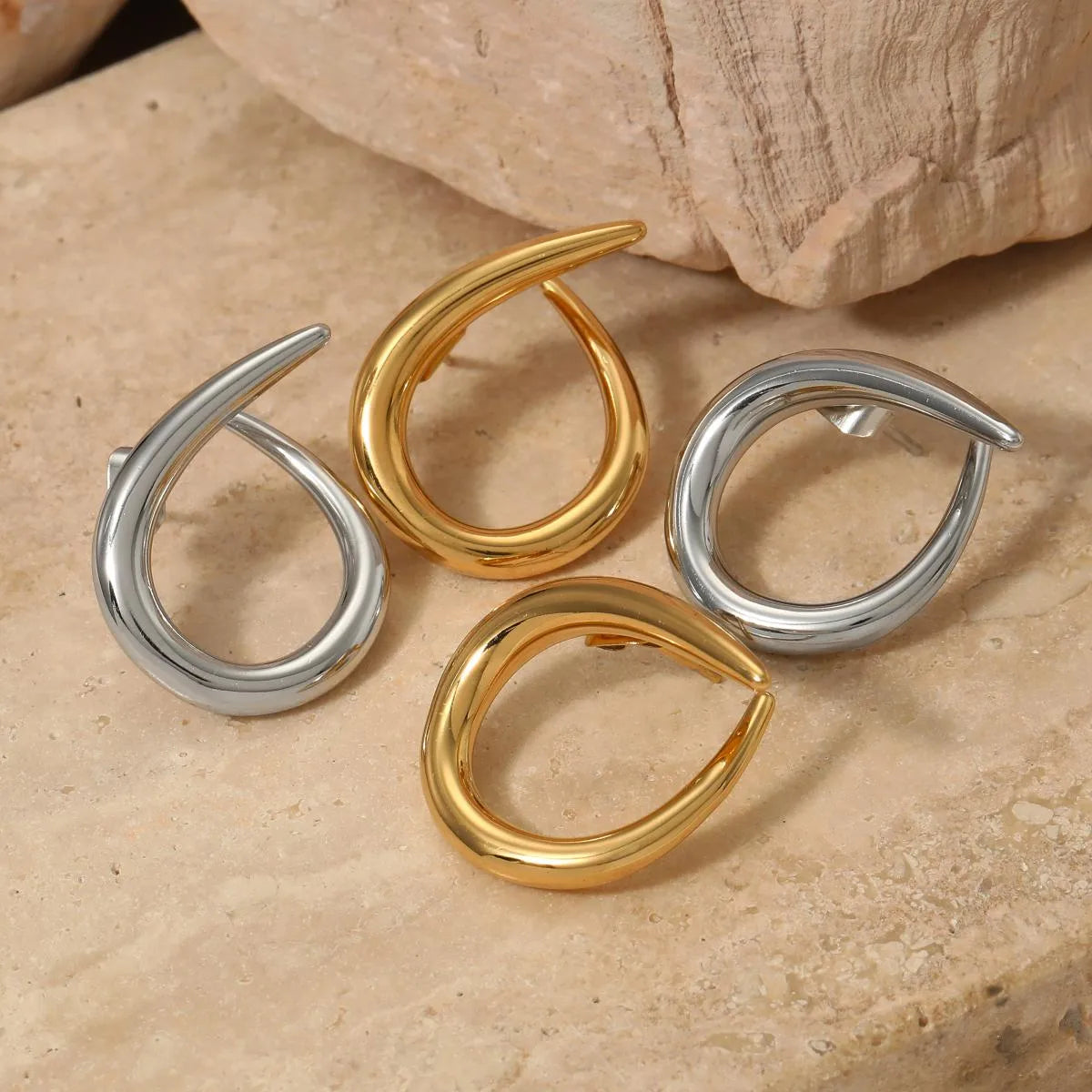 1 Pair Modern Style Simple Style Solid Color 316 Stainless Steel  16K Gold Plated White Gold Plated Gold Plated Ear Studs