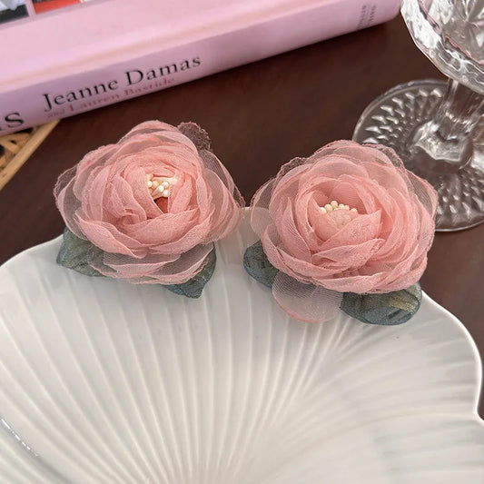 1 Pair Modern Style Sweet Artistic Flower Gauze Ear Studs