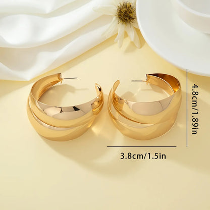 1 Pair Modern Style Sweet Classic Style C Shape Geometric Solid Color Alloy Gold Plated Hoop Earrings