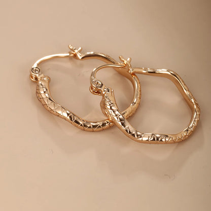 1 Pair Nordic Style Xuping Simple Style Snake Plating Copper Alloy 18k Gold Plated White Gold Plated Hoop Earrings