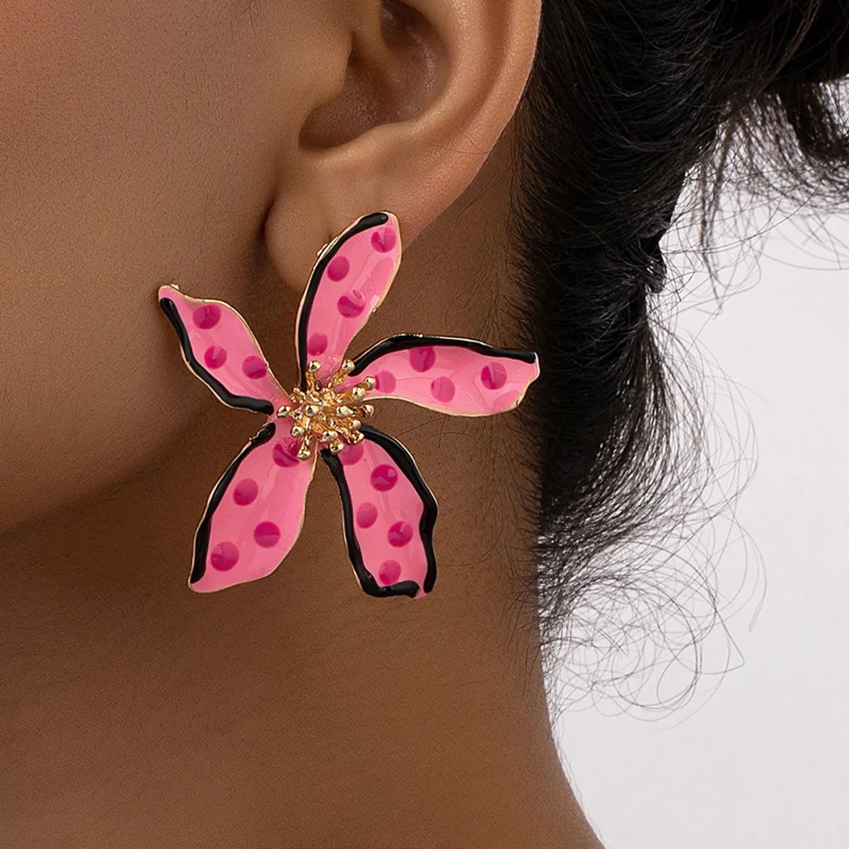 1 Pair Pastoral Flower Enamel Alloy Ear Studs