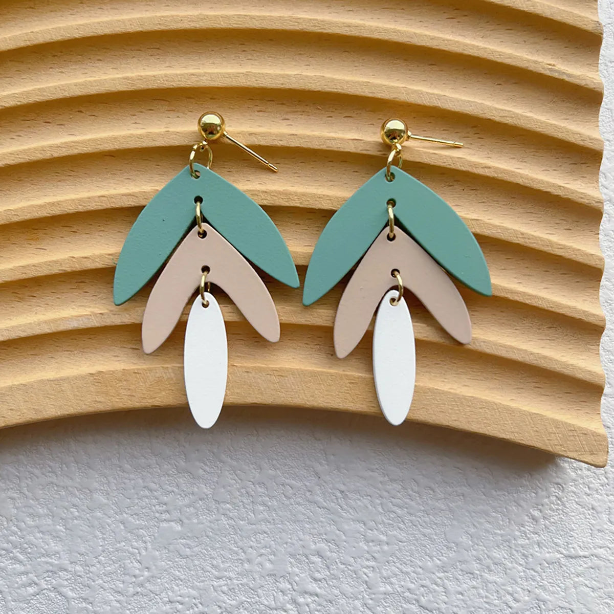 1 Pair Pastoral Leaf Arylic Drop Earrings