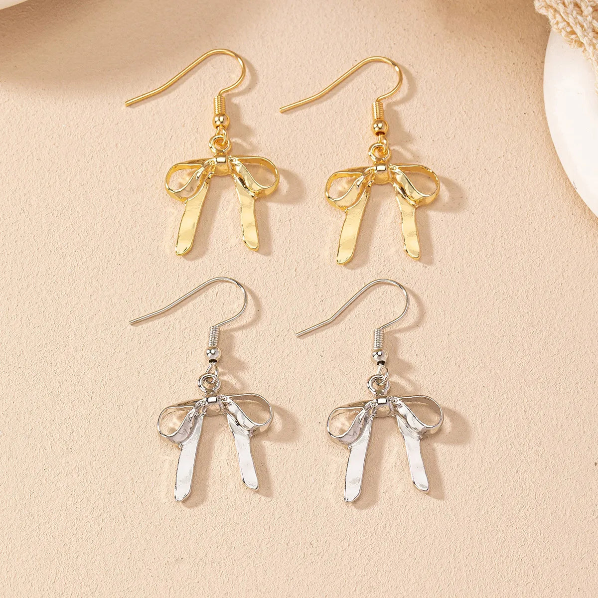 1 Pair Preppy Style Simple Style Bow Knot Iron Zinc Alloy Drop Earrings