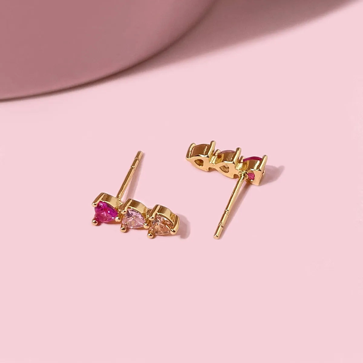 1 Pair Princess Cute Heart Shape Inlay Copper Zircon 18K Gold Plated Ear Studs