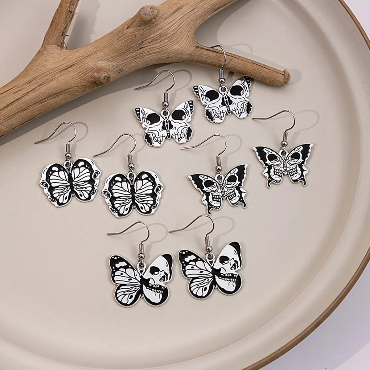 1 Pair Punk Butterfly Skull Enamel Alloy Drop Earrings