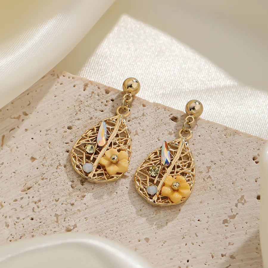 1 Pair Retro Bohemian Water Droplets Hollow Out Inlay Copper Zircon 14K Gold Plated Drop Earrings