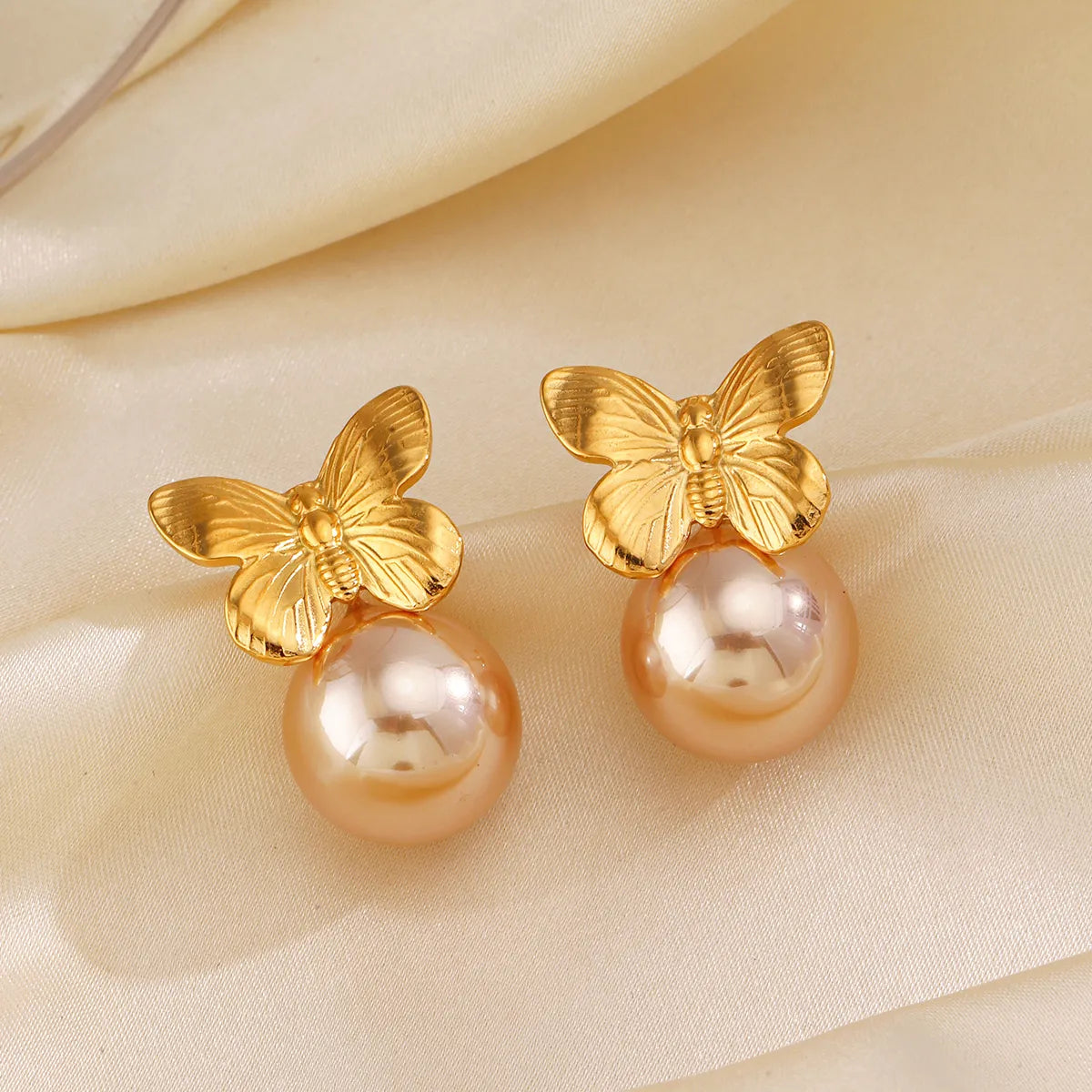 1 Pair Retro Butterfly Plating Inlay 304 Stainless Steel Artificial Pearls 18K Gold Plated Ear Studs